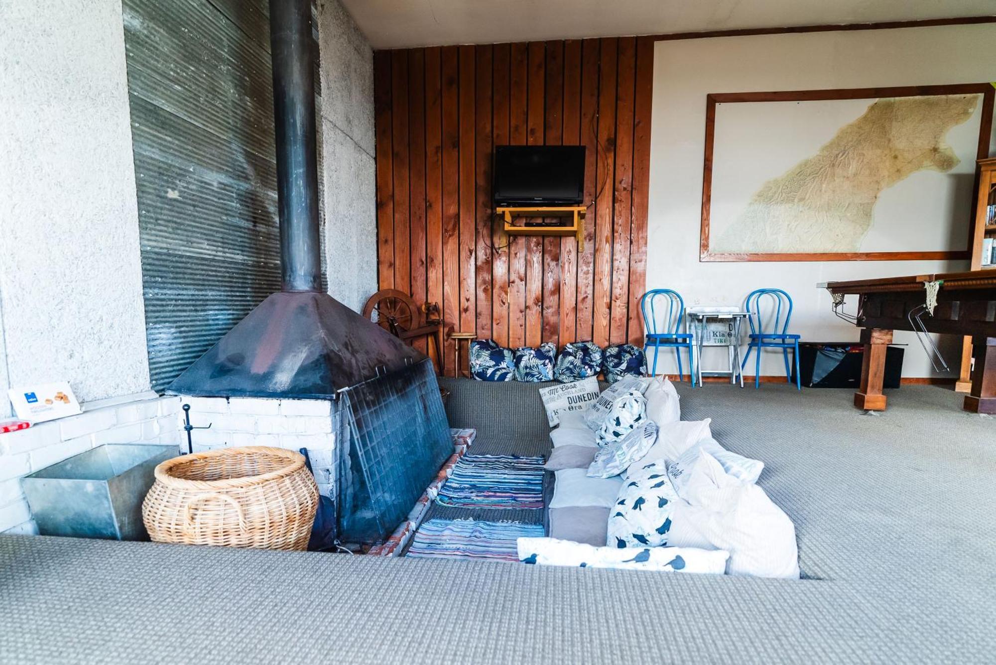 Pinedale Lodge & Apartment 메스번 외부 사진