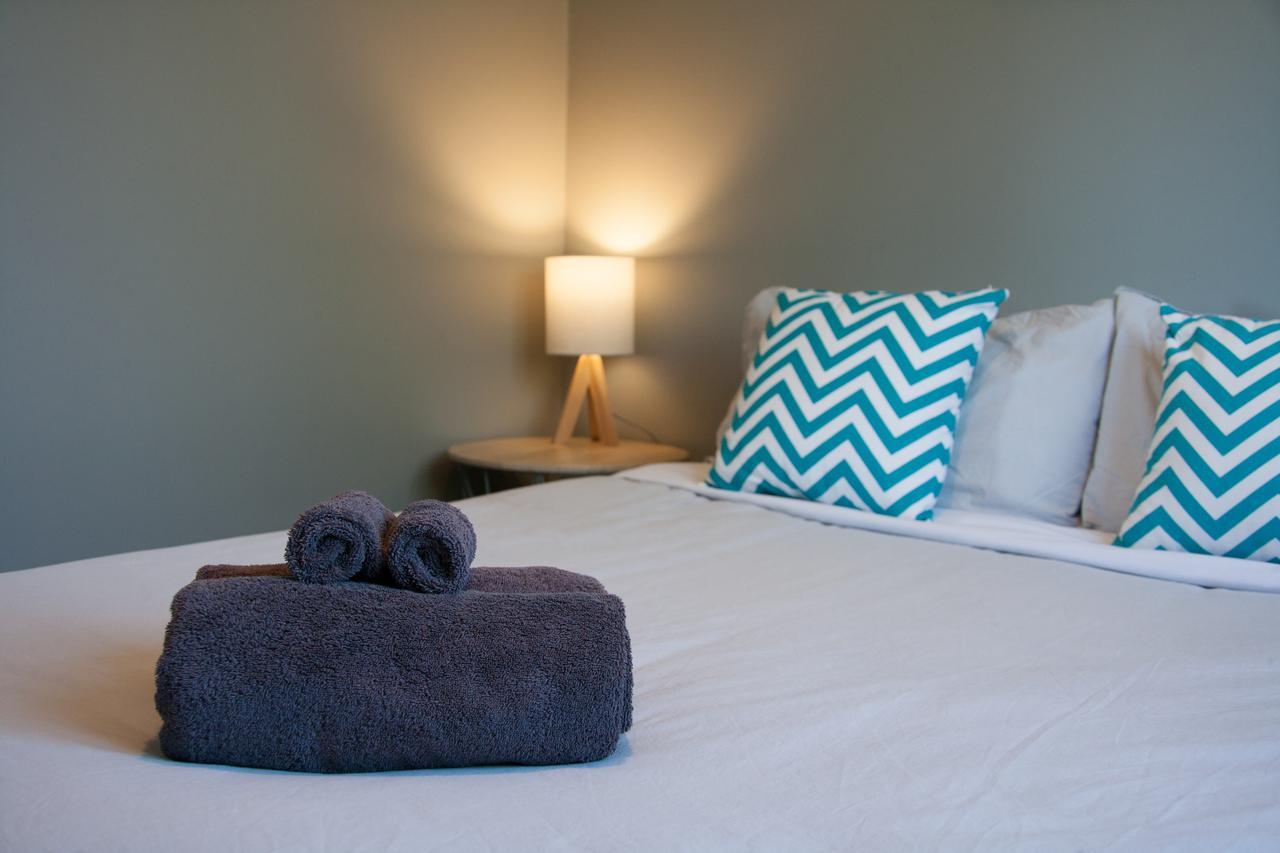 Pinedale Lodge & Apartment 메스번 외부 사진